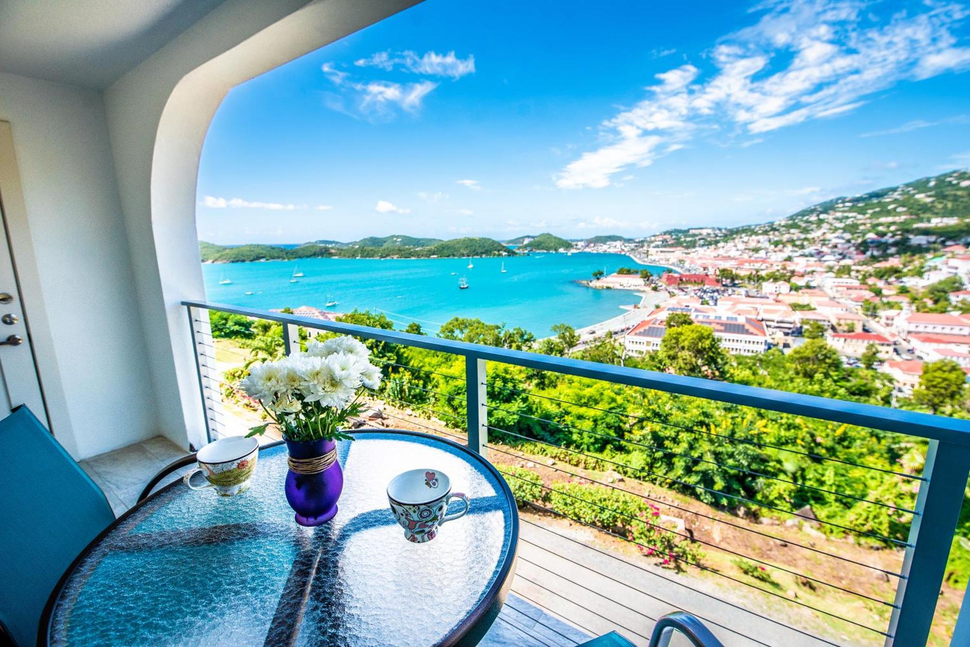 Hilltop Villas At Bluebeard'S Castle ชาร์ลอตต์อะมาลี ภายนอก รูปภาพ